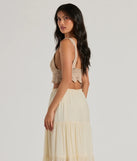 
Upgrade your style game for 2025 with the Sunset Serenity V-Neck Crochet Crop Top in natural, perfect for any fashion-forward wardrobe.