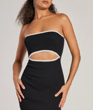 Stay stylish and warm in the Leaving Impressions Strapless Ribbed Knit Midi Dress, a textured knit sweater dress that's ideal for a winter date-night outfit or a chic brunch look.