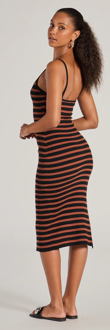 Revamp your 2025 wardrobe with this chic addition, the Trendy Staple Striped Ribbed Knit Midi Dress in black, perfect for elevating your style in the new year.