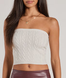 
Upgrade your style game for 2025 with the Cozy Glam Cable Knit Tube Top in ivory, perfect for any fashion-forward wardrobe.