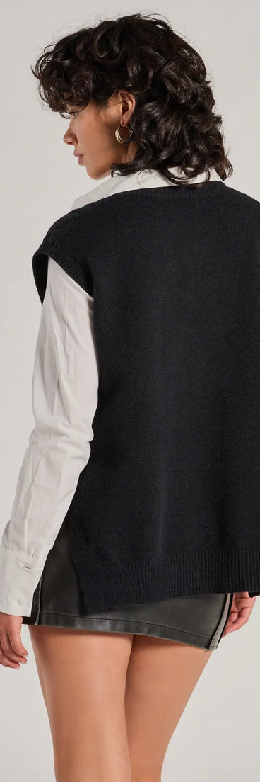 Wrap up in style with the Chic Girl Vibe Cable Knit Vest, a cozy black sweater for women designed for night-out looks, everyday outfits, or as a chic layering piece for the colder months.