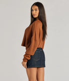 
Upgrade your style game for 2025 with the Chic Crew Ribbed Knit Sweater in rust, perfect for any fashion-forward wardrobe.