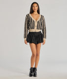 
Upgrade your style game for 2025 with the Polished Cozy Houndstooth Eyelash Knit Cardigan in taupe, perfect for any fashion-forward wardrobe.