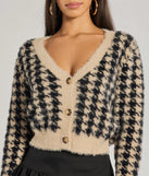 
Upgrade your style game for 2025 with the Polished Cozy Houndstooth Eyelash Knit Cardigan in taupe, perfect for any fashion-forward wardrobe.