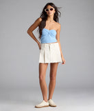 From bold to effortless, the Sweet Honey Strapless Twist Crop Top lets you define your vibe with blue tops that speak your style.