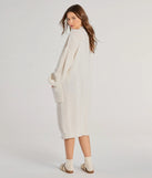 
Upgrade your style game for 2025 with the Layer On The Cute Cable Knit Duster Sweater in ivory, perfect for any fashion-forward wardrobe.