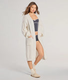 
Upgrade your style game for 2025 with the Layer On The Cute Cable Knit Duster Sweater in ivory, perfect for any fashion-forward wardrobe.