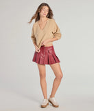 
Upgrade your style game for 2025 with the Classic Fave Ribbed Knit V-Neck Sweater in taupe, perfect for any fashion-forward wardrobe.
