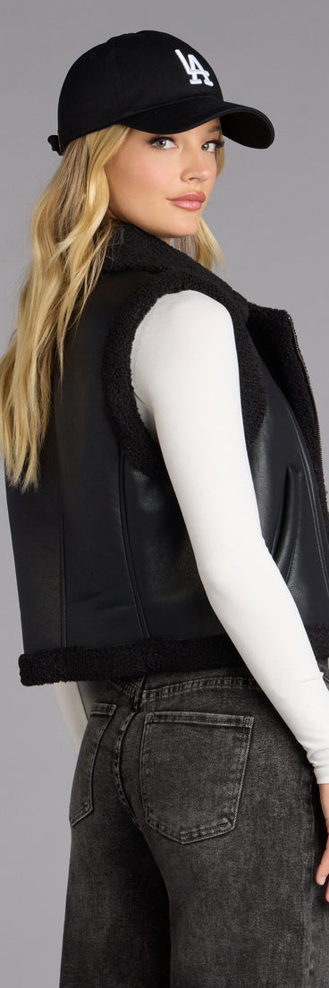 This piece brings trend-right energy to the Chill Factor Faux Sherpa Trim Vest, perfect for fall outfits that stand out.