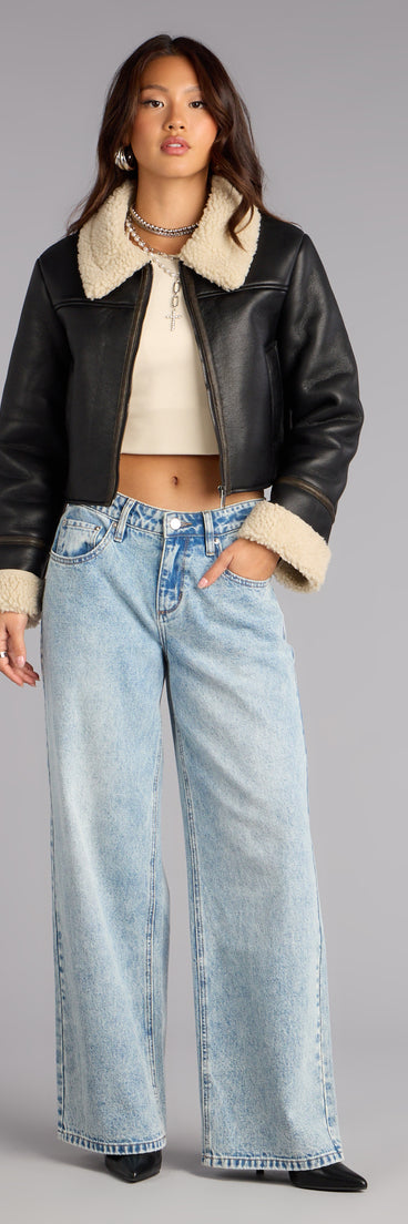 Downtown Girl Faux Leather Sherpa Crop Jacket