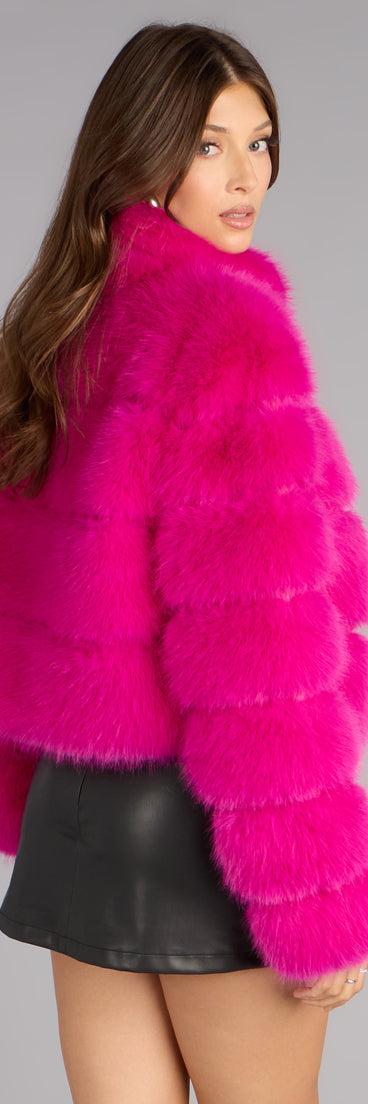 Frost Mode Faux Fur Crop Jacket