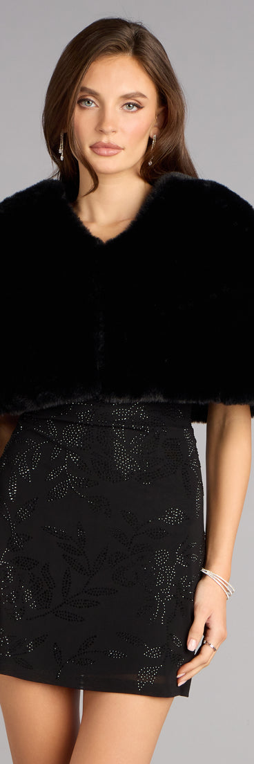 Luxe Arrival Faux Fur Cape Bolero