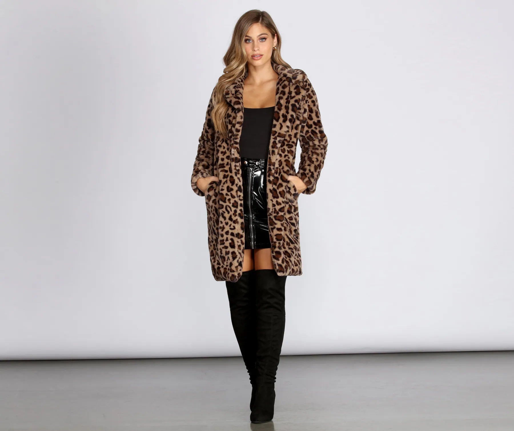 HLT ＊ Convertible Faux Fur Tippet Coat Convertible Faux Fur Tippet Coat
