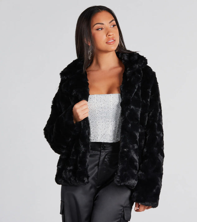 Top Trendsetter Textured Faux Fur Coat | Windsor