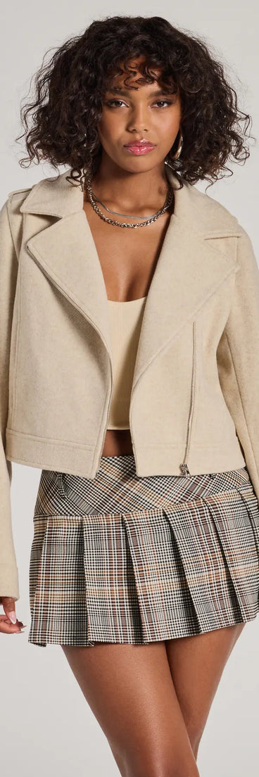 The Cool Chic Vibe Faux Wool Moto Jacket in oatmeal is a women's workwear essential with an elevated fabric and chic silhouette, ideal for layering and versatile enough to take your look from office chic to going-out ready!