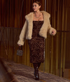 Glam Aura Faux Fur Jacket, a trendy taupe addition to women's going-out outfits, is ideal for Christmas party outfits, chic NYE attire, or winter night-out looks that keep you on-trend!