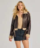 
Upgrade your style game for 2025 with the Cozy Sleek Faux Shearling Trim Moto Jacket in brown, perfect for any fashion-forward wardrobe.