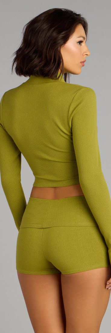 This piece brings trend-right energy to the At Your Leisure Zip-Up Crop Jacket, perfect for fall outfits that stand out.