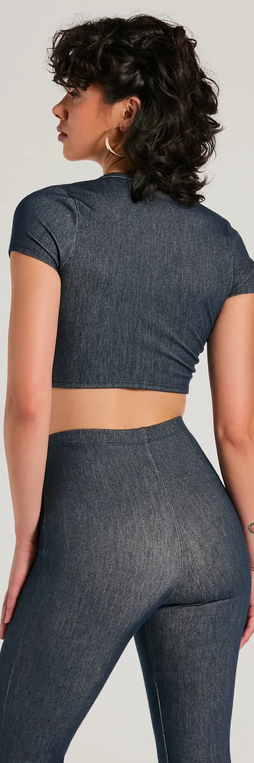 With its midriff cut and trend-forward fit, the Cause A Commotion Tie Front Denim Crop Top is a denim blue crop top made to pair with skirts, denim, or whatever vibe you're feeling this season.