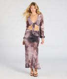 Stay on-trend this season with the Heavenly Match Floral Tie-Front Crop Top in brown, a must-have for creating stylish and effortless spring outfits for women.