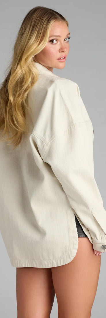 Layer the Uptown Chill Oversized Shacket with fall outfits or back to campus looks—perfect in off-white for staying stylish on cool seasonal nights.