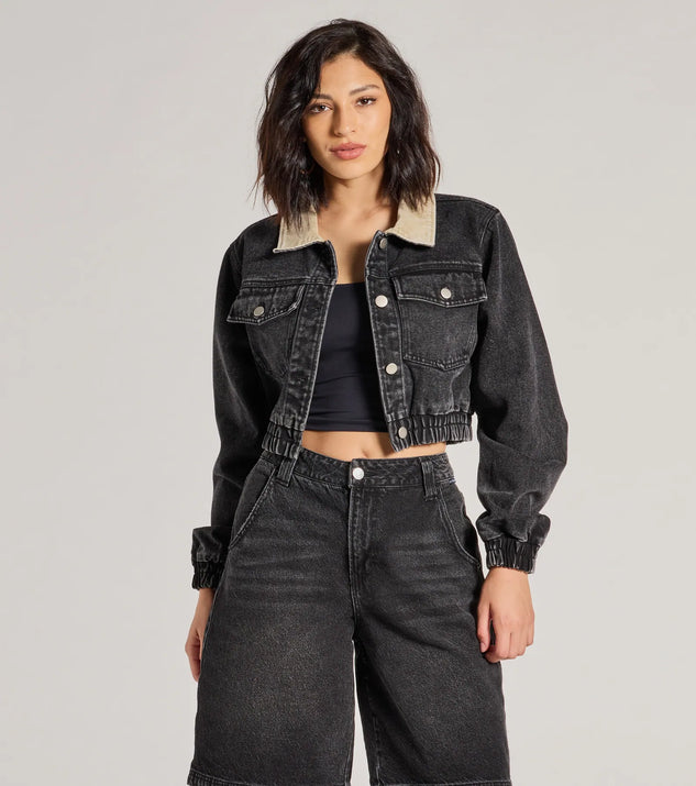 The Cool Girl Aesthetic Denim Trucker Jacket has a sleek denim wash and the latest accents for a layer that instantly elevates your look.