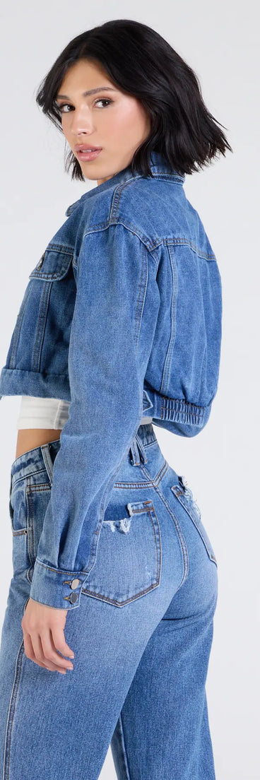 Layer on laid-back style with the Casually Elevated Cropped Denim Jacket in denim blue, a jean jacket perfect for casual looks with a cool-girl twist.