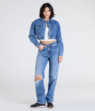 The Casually Elevated Cropped Denim Jacket in denim blue brings edge and energy to your vibe, ready to elevate any festival look or concert outfit.