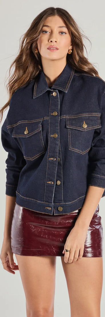 
Upgrade your style game for 2025 with the Casual Era Denim Trucker Jacket in dark denim, perfect for any fashion-forward wardrobe.