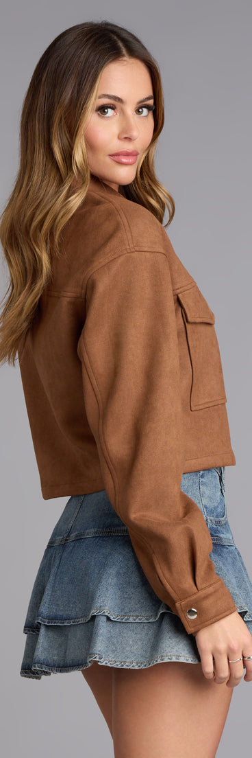 This piece brings trend-right energy to the Suede Crush Collared Crop Jacket, perfect for fall outfits that stand out.