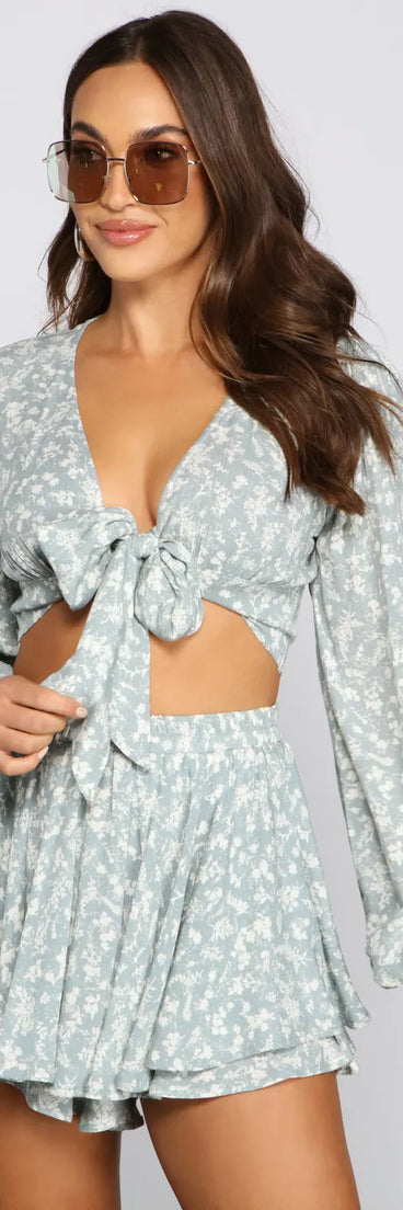 Floral Desire Tie-Front Crop Top