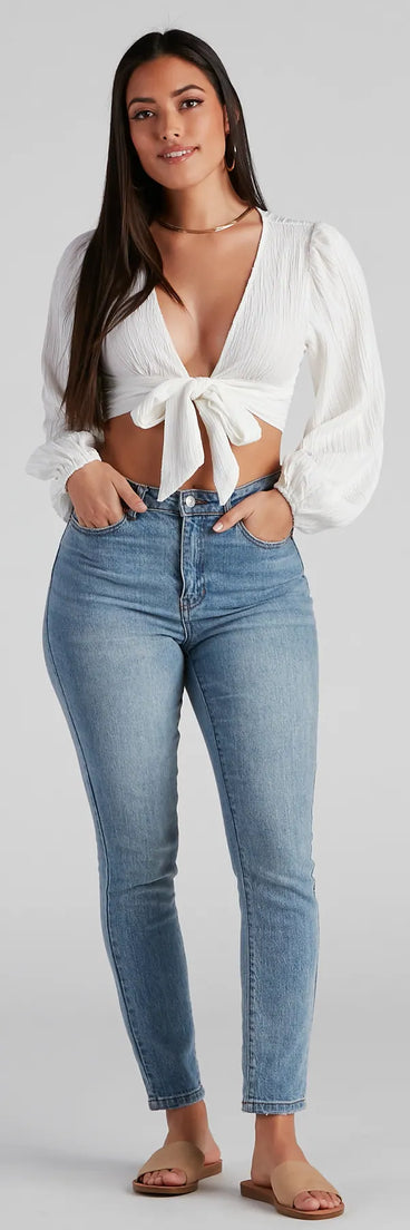 Weekend Escape Tie-Front Crop Top