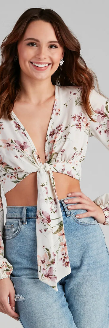 Bloom Mood Floral Tie-Front Top
