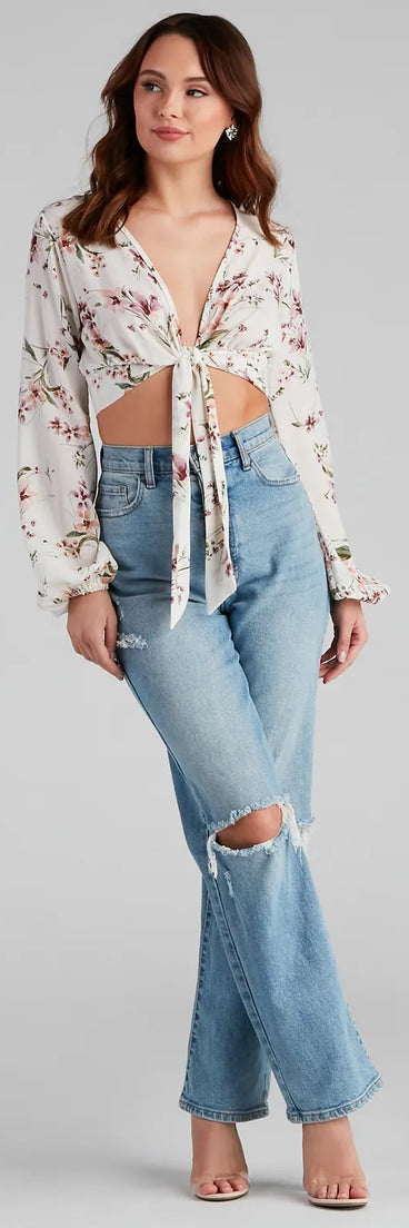 Bloom Mood Floral Tie-Front Top