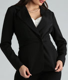 Get ready for any event with the Business Classy Woven Ruched Blazer in black, an essential start to creating a versatile outfit for women for parties, cocktail hours, or Valentine's Day events.
