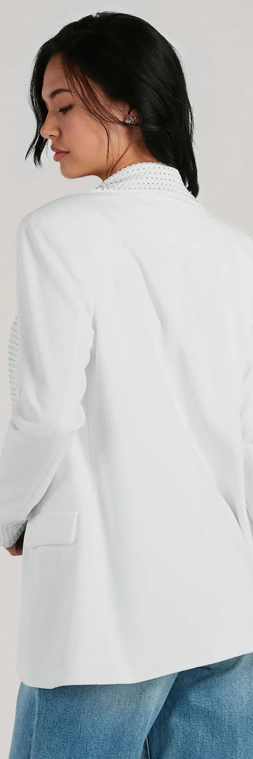 The Just Business Rhinestone Fishnet Crepe Blazer in white is an elevated pick for your best outfit yet, effortlessly delivering a polished look that's sure to turn heads at any celebration.