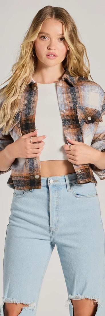 
Upgrade your style game for 2025 with the Cozy Cute Plaid Woven Cropped Shacket in cognac, perfect for any fashion-forward wardrobe.