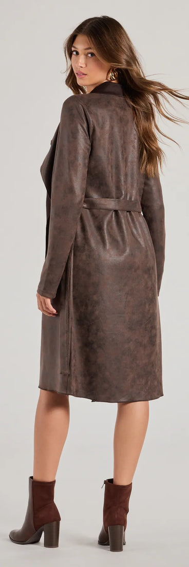 Edge up your outfit with the Chic Impression Faux Suede Belted Trench Coat in brown, a moto jacket designed to bring bold structure and fearless style.
