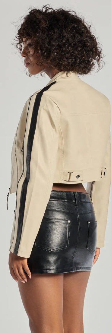 Bring statement edge with the Cool Girl Chic Striped Faux Leather Jacket, a ivory faux leather jacket that adds sleek, trend-driven appeal to any dressy or casual outfit.