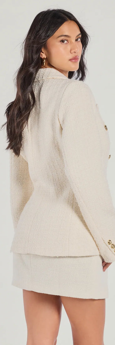 Stay on-trend this season with the Layer On The Style Tweed Button Blazer in ivory, a must-have for creating stylish and effortless spring outfits for women.