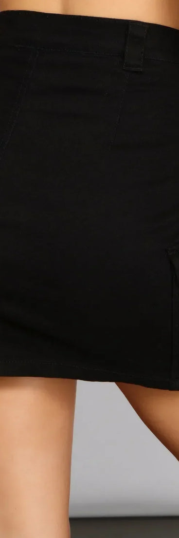 Essential Button Down Cargo Mini Skirt