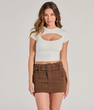 
Upgrade your style game for 2025 with the Cutest Season High-Rise Cargo Corduroy Mini Skirt in brown, perfect for any fashion-forward wardrobe.