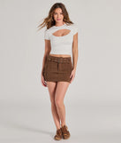 
Upgrade your style game for 2025 with the Cutest Season High-Rise Cargo Corduroy Mini Skirt in brown, perfect for any fashion-forward wardrobe.