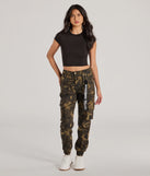 The Major Cutie Cargo Joggers in olive, women's cargo joggers crafted for a casual style, are perfect for relaxed summer outings or gatherings.