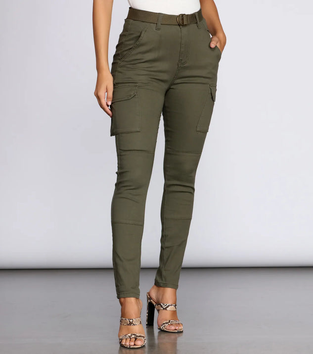 Babe in Skinny Cargo Pants
