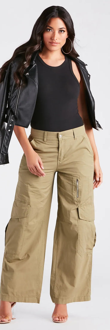 Serving Trendy Vibes Wide-Leg Cargo Pants