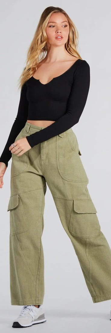 Casual Mood Wide-Leg Cargo Pants