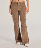 Create bold, fashion-forward looks for spring or summer with the Effortless And Cool Corduroy Cargo Flare Pants in olive green, a must-have piece from Windsor’s collection of stylish bottoms for women.