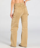 Pair the Coolest Babe High-Rise Cargo Straight-Leg Pants with your favorite crop or bodysuit for effortless warm-weather looks with on-trend khaki pants that speak your style.