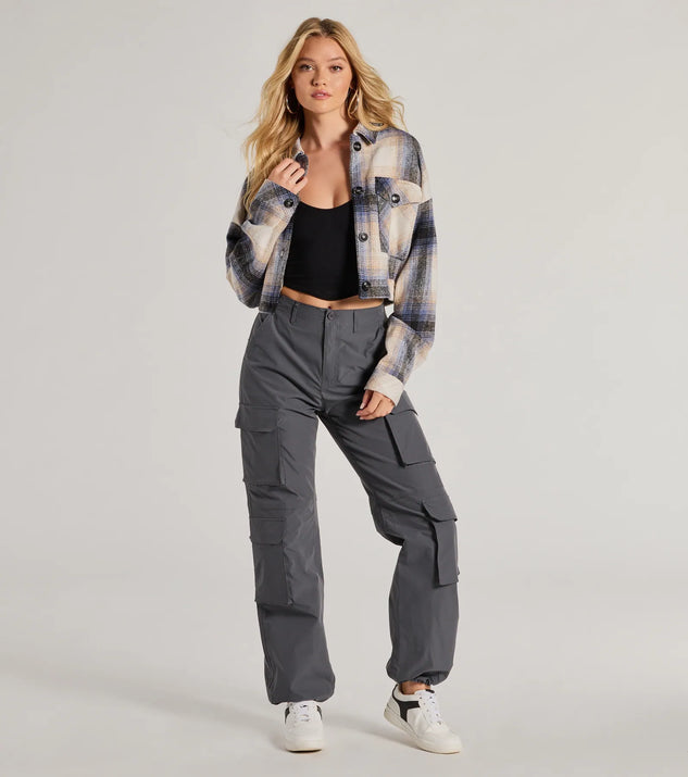 A stylish choice for adding an edgy flair to your everyday attire, the Trendy Life High Rise Cargo Pants in charcoal are utility-inspired cargos for women that create a bold yet functional on-trend outfit.